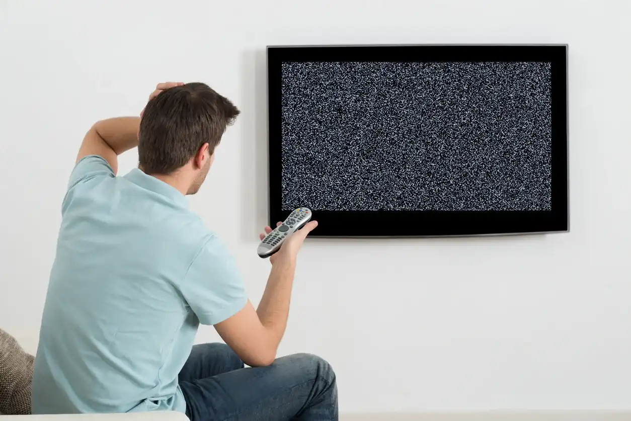 Pourquoi votre TV lente vous ruine la soirée ?